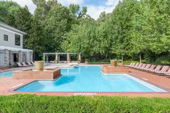apartment pool
