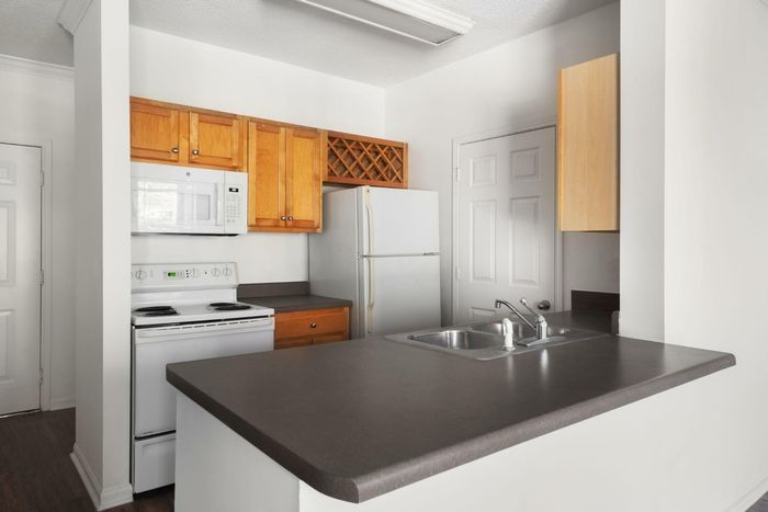 The Brooke Apartments in Atlanta, GA | Kitchen