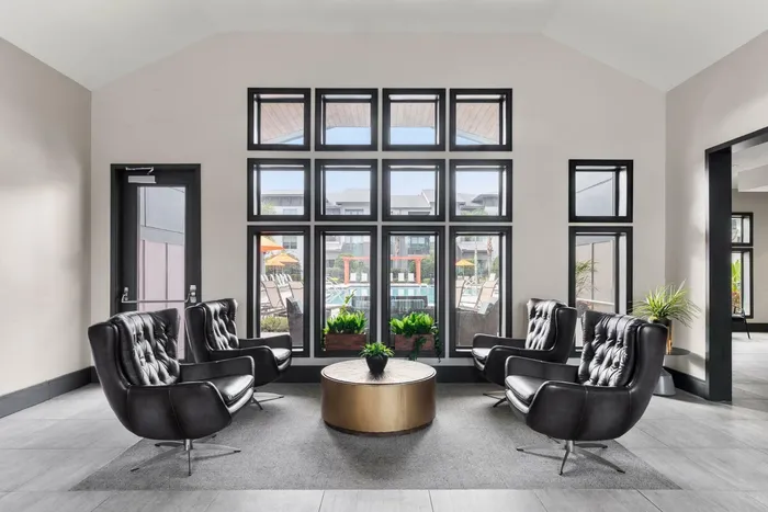 Clubhouse | Apartments in Tampa, FL | Crosstown Walk