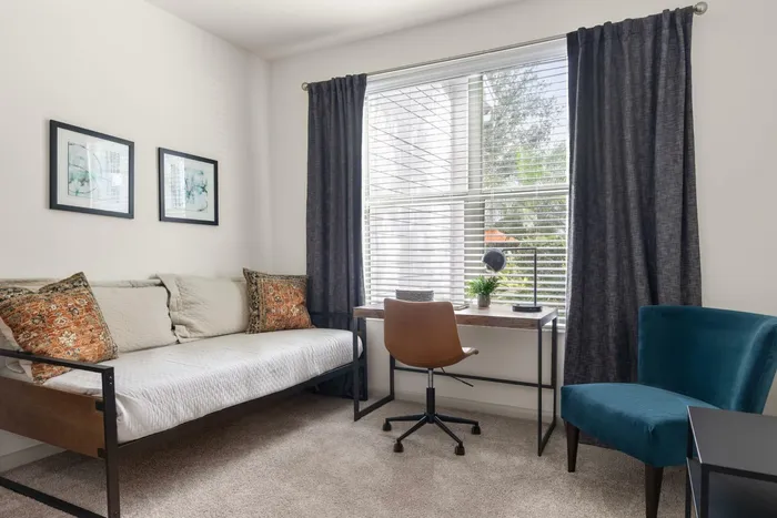 Bedroom | Apartments in Tampa, FL | Crosstown Walk