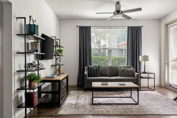 Living Room | Apartments in Tampa, FL | Crosstown Walk