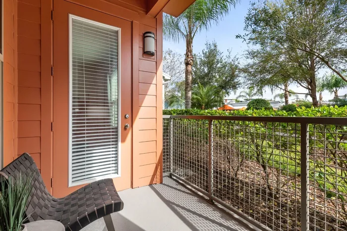 Patio | Apartments in Tampa, FL | Crosstown Walk