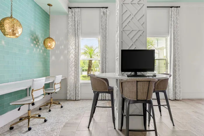 Resident Lounge | Luxe Lakewood Ranch FL Apartments