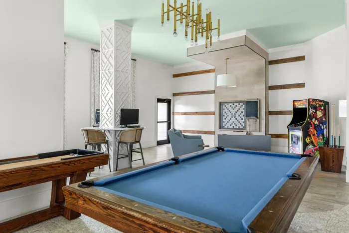 Resident Lounge | Luxe Lakewood Ranch FL Apartments