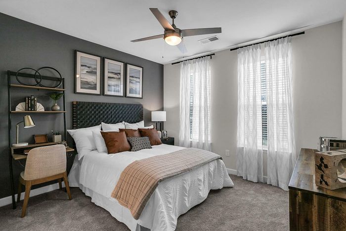 Model Secondary Bedroom