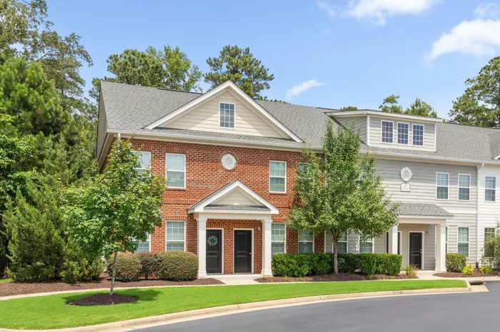 Townhome Apartments