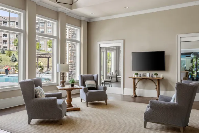 Leasing Center