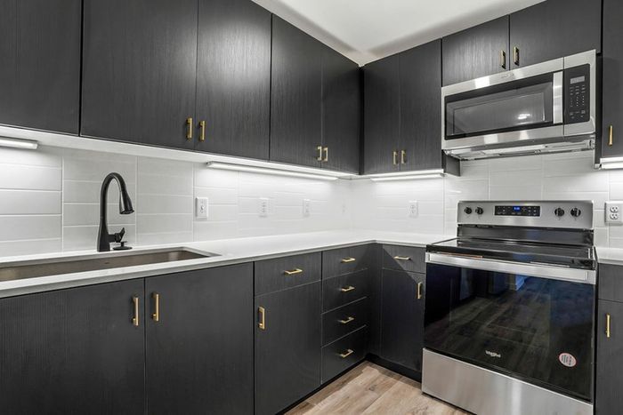 343-apartments-slc_B-kitchen