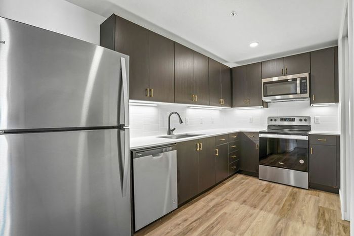 343-apartments-slc_B-kitchen