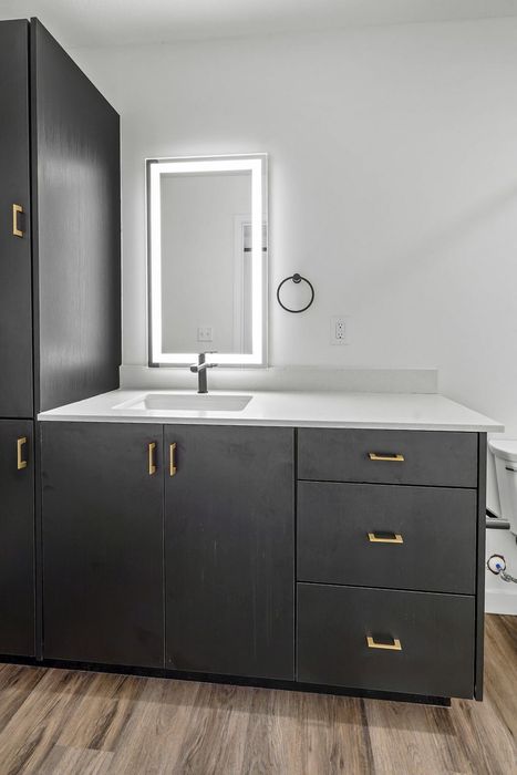 343-apartments-slc_A4_bathroom