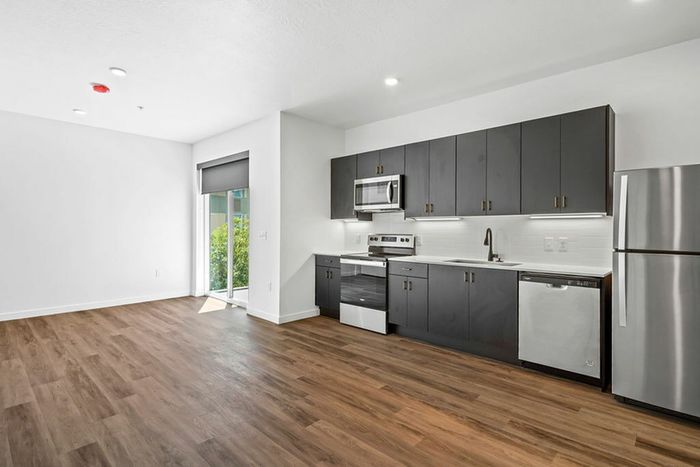 343-apartments-slc_s2-kitchen-living