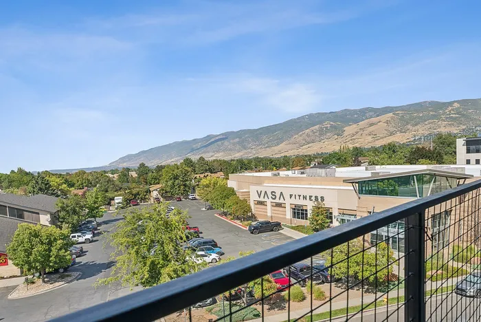 Renaissance Place
