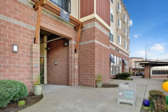 Dupont Washington Apartments | Trax at DuPont Station