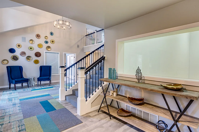 Elegant Community Clubhouse | Charter Club | Apartments in Everett WA