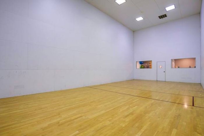Racquetball Court | Charter Club |
