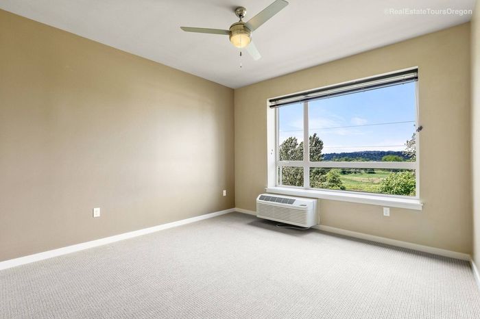 09. Primary Bedroom with AC | Salem Oregon Apartments | South Block