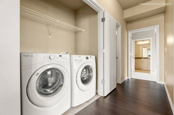14. In Home Washer & Dryer | Apartments in Salem OR | Charter Club