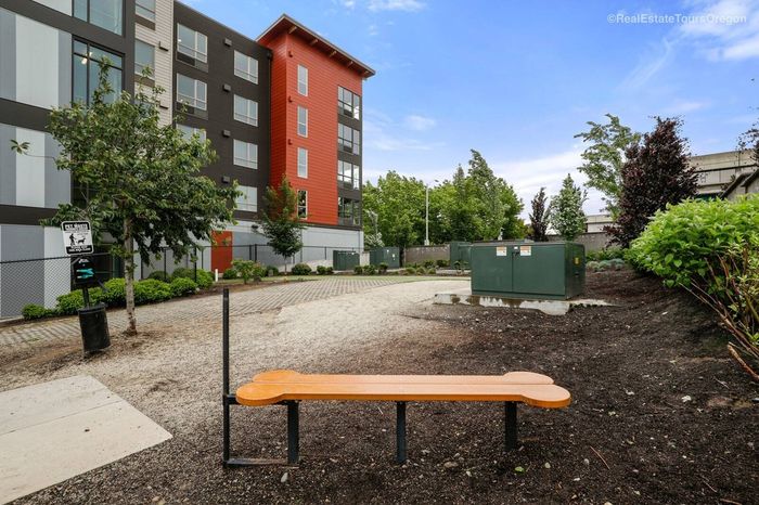 30. Bark Park and Dog Run Area | Apartments in Salem Oregon | South Block