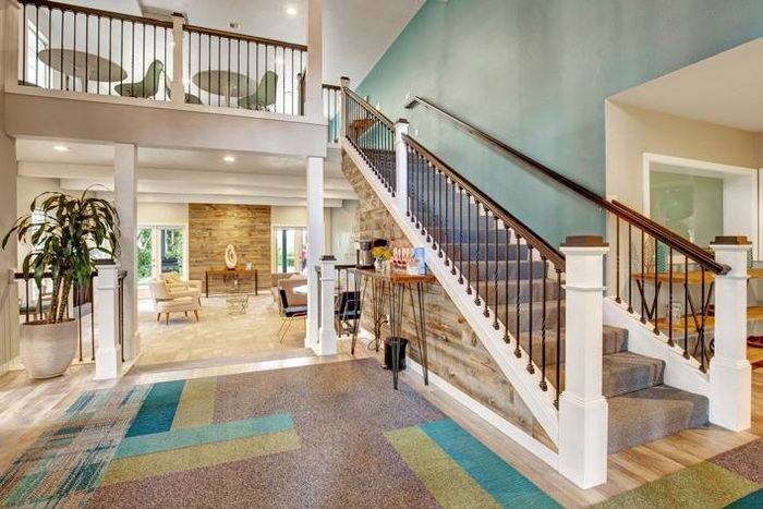 Community Clubhouse | Charter Club | Everett WA Apartments