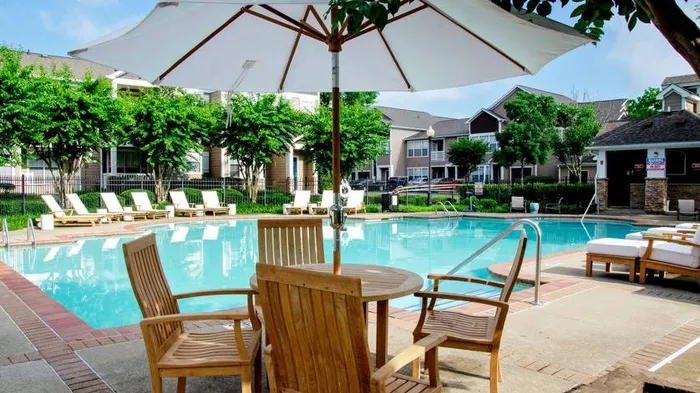 Community Picnic Areas | Apartments In Nashville Tn | Hamptons at Woodland Pointe