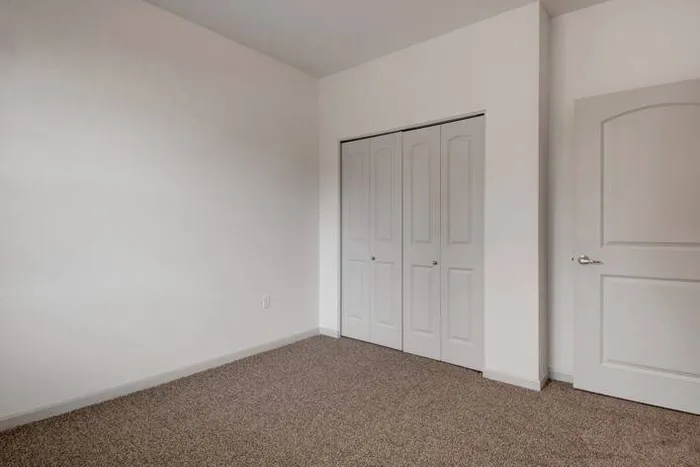 Spacious Bedroom | Tualatin Oregon Apartments | River Ridge
