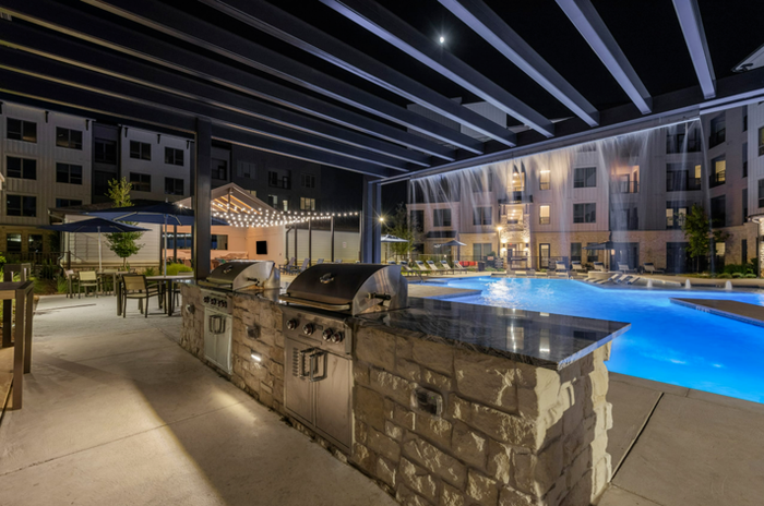Outdoor BBQ | Apartments in Texas | Brightleaf at Lakeline Apartments