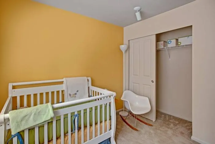 Bedroom | Apartments in Puyallup WA | Brookstone at Edgeater