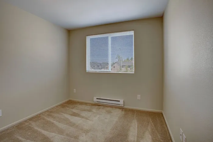 Secondary Bedroom (20-7507) | Puyallup WA Apartments and Townhomes | Brookstone at Edgewater