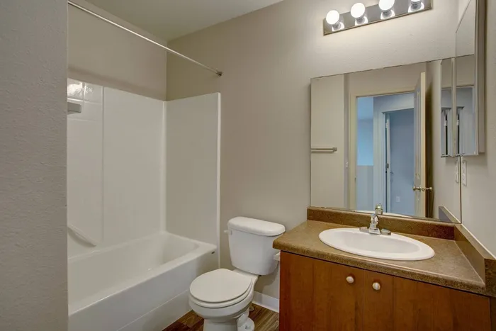 Bedroom Area (20-7507) | Apartments in Puyallup WA | Brookstone at Edgewater Townhomes
