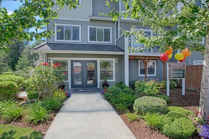 Leasing Office Exterior | Apartments in Puyallup WA | Brookstone at Edgewater