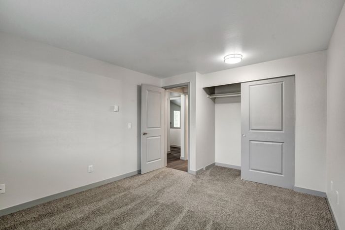 Bedrooms with Large Closet | Everett WA Apartments | Charter Club
