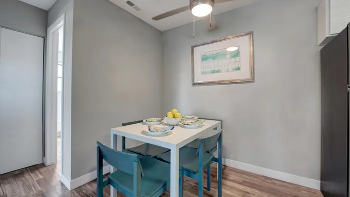 Spacious Dining Room | Apartments For Rent In Aurora Co | The Grove at City Center