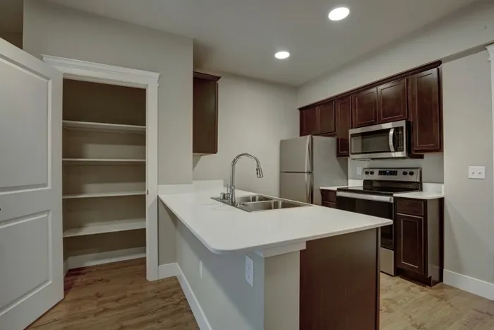Elegant Kitchen | Apartments in Lacey WA | Toscana Apartment Homes