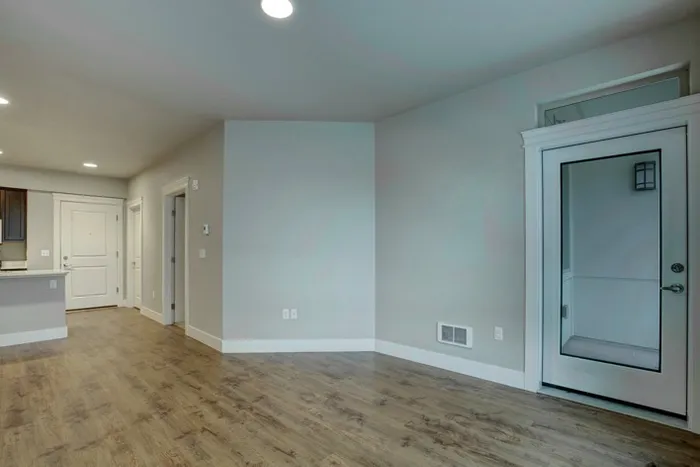 Wood Inspired Flooring | Toscana Apartment Homes