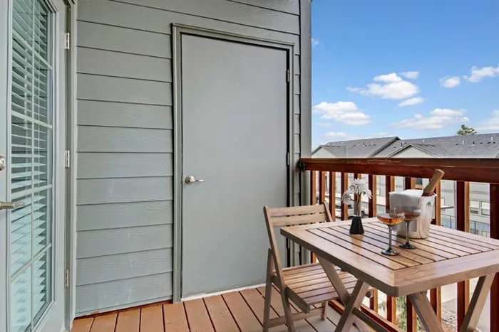 Patio with Storage | Tualatin Oregon | River Ridge Apartments