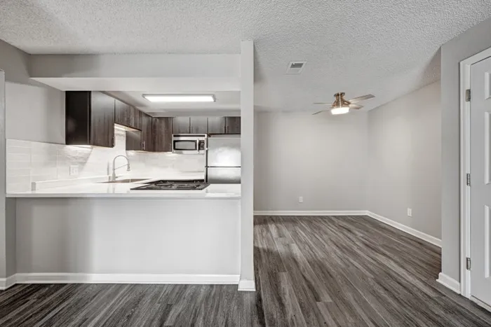 Eat-In Kitchen | Littleton Colorado Apartments | South Block Apartments