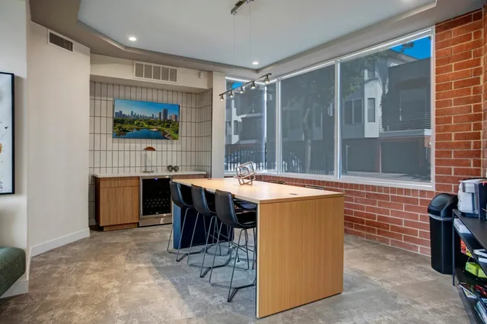 Luxury Apartments In Phoenix | Pavilions on Central