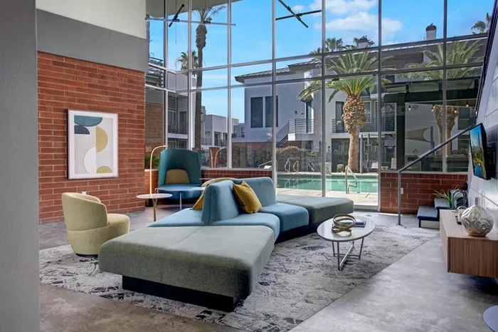 Luxury Apartments In Phoenix | Pavilions on Central