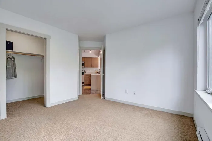 Spacious Bedroom | Apartments For Rent Near Seattle | The Noble