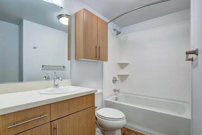 Spacious Bathroom | Apartments For Rent In Seattle Washington | The Noble