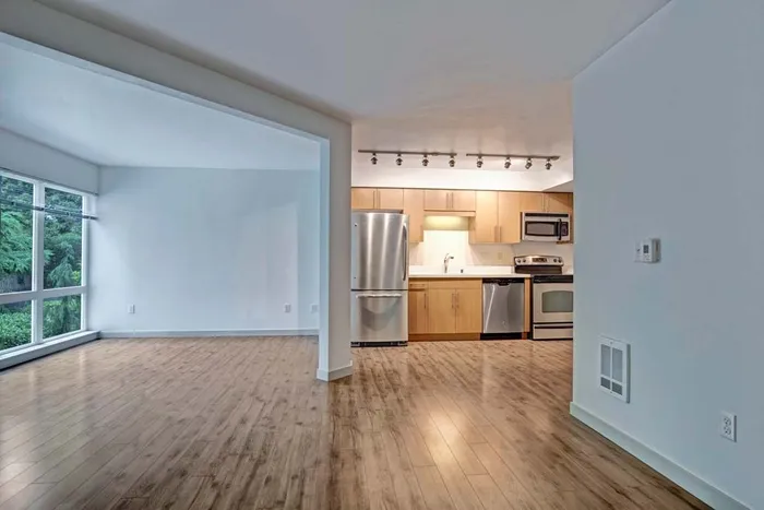 Elegant Living Room | Seattle Wa Apartments For Rent | The Noble