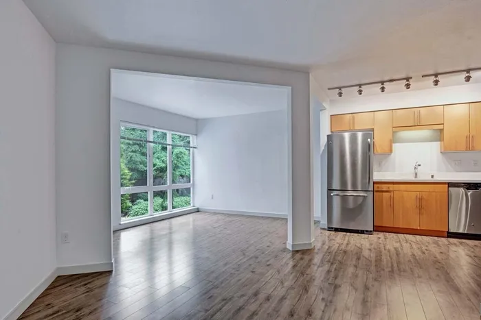 Spacious Living Room | Seattle Wa Apartments For Rent | The Noble