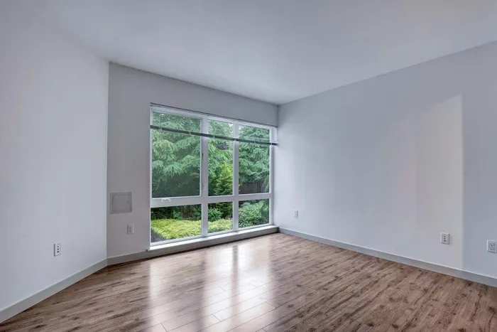 Elegant Living Room | Seattle Wa Apartments For Rent | The Noble