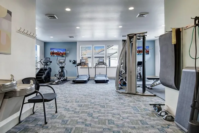 Fitness Center | Apartments in Tualatin OR | River Ridge