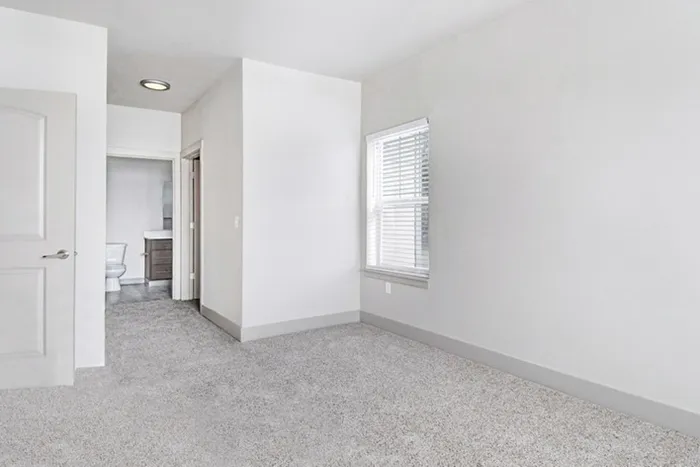 Spacious Bedroom | Tualatin Oregon Apartments | River Ridge