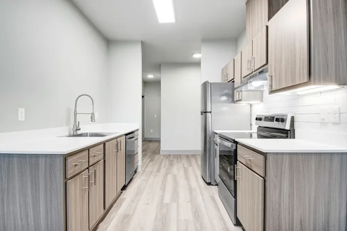 Modern Kitchen | Tualatin Oregon Apartments | River Ridge