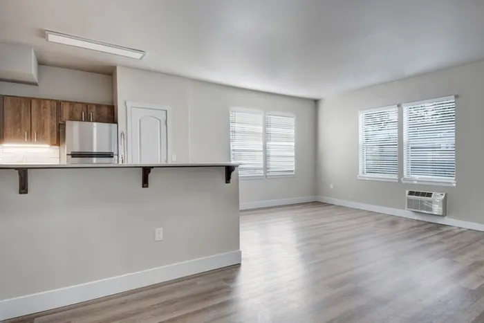 Dining Room | Tualatin Oregon Apartments | River Ridge