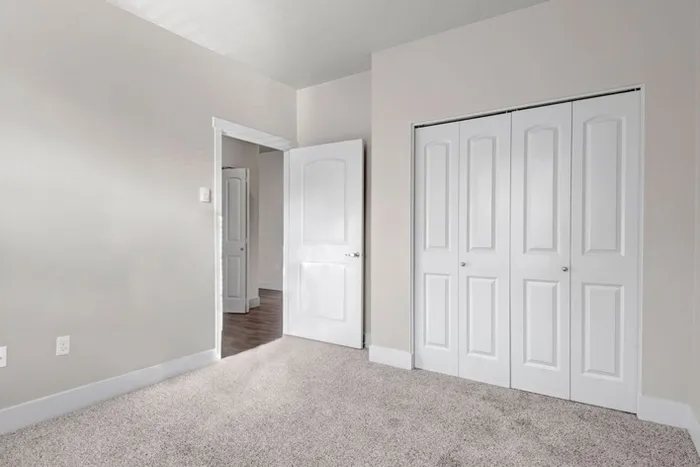 Beautiful Primary Bedroom | Apartments in Tualatin, OR | River Ridge