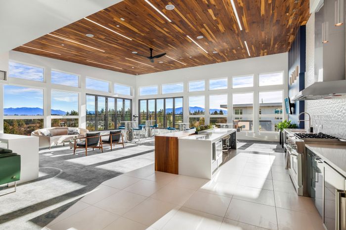 Community Lounge with a Full Kitchen