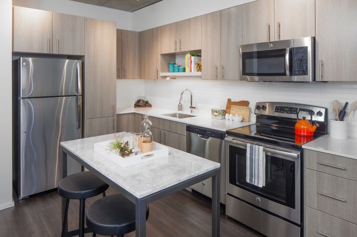 NV unit kitchen